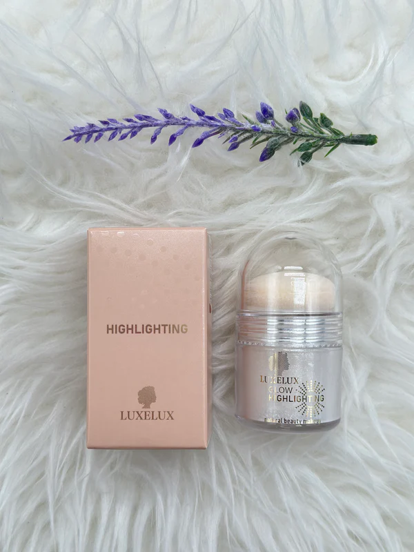 Luxelux Radiant Glow Highlighter - Natural Beauty Makeup - Image 2