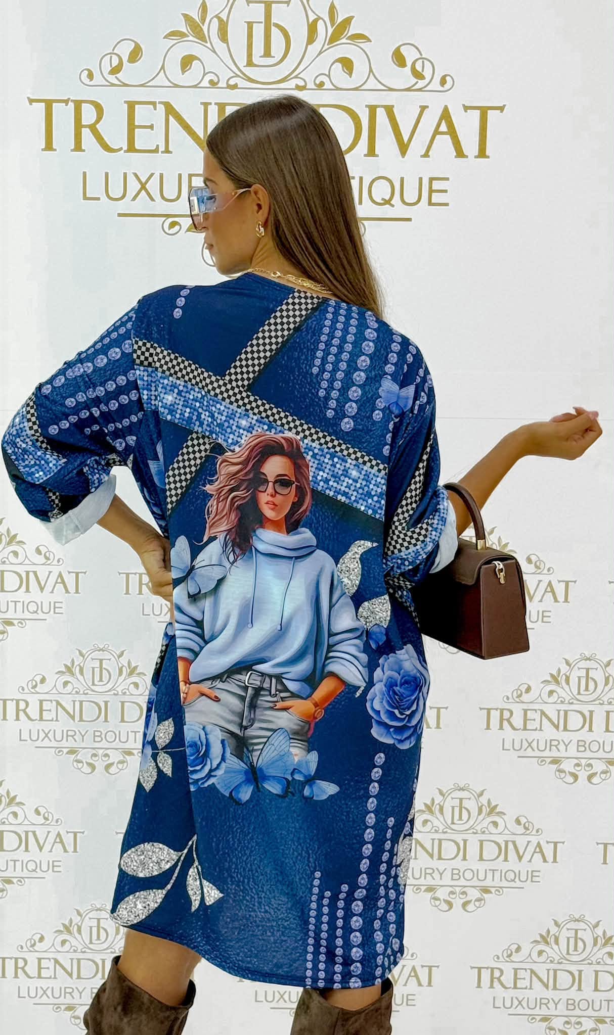 Oversize női portrés és rózsa mintás tunika ruha - Image 19